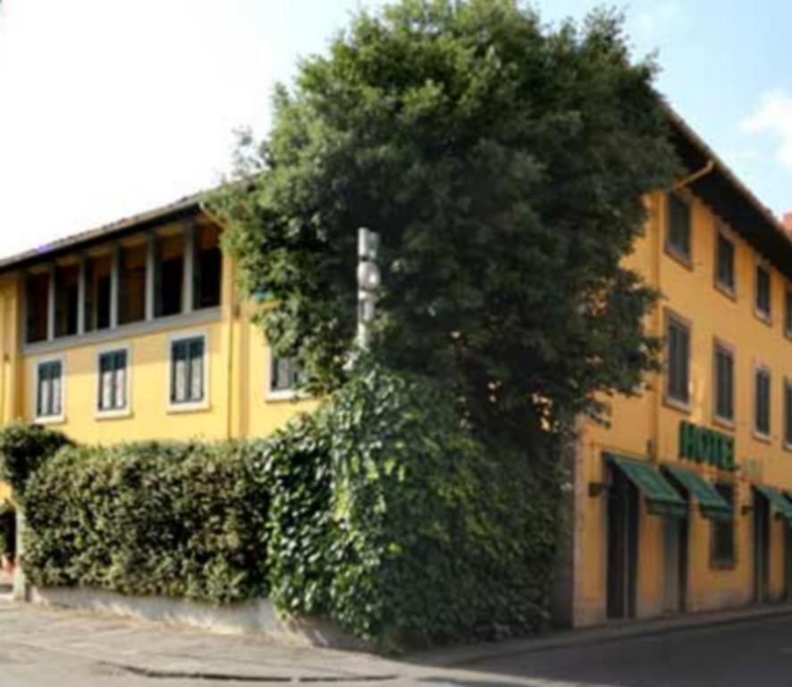 Hotel Ariston Pisa Bagian luar foto