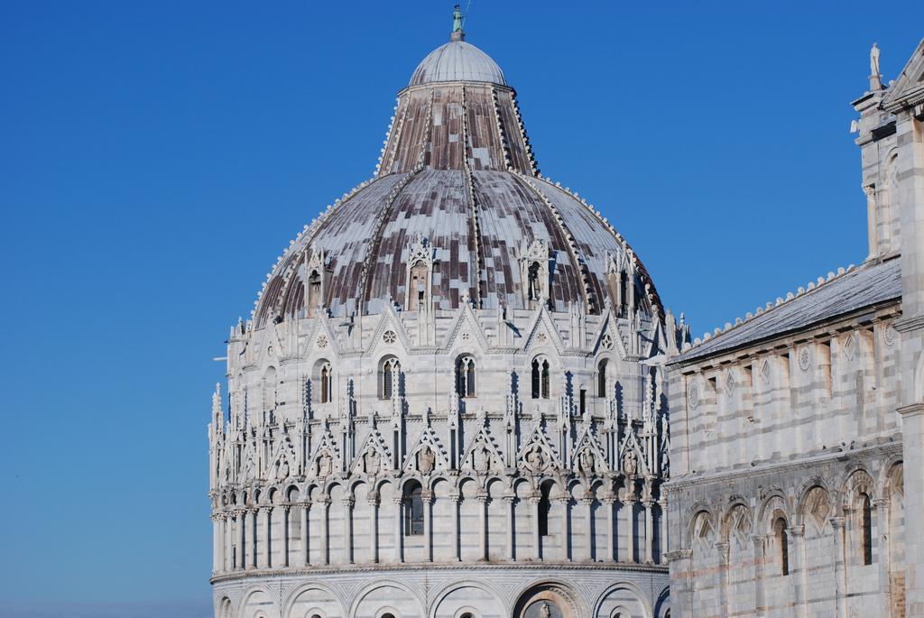 Hotel Ariston Pisa Bagian luar foto